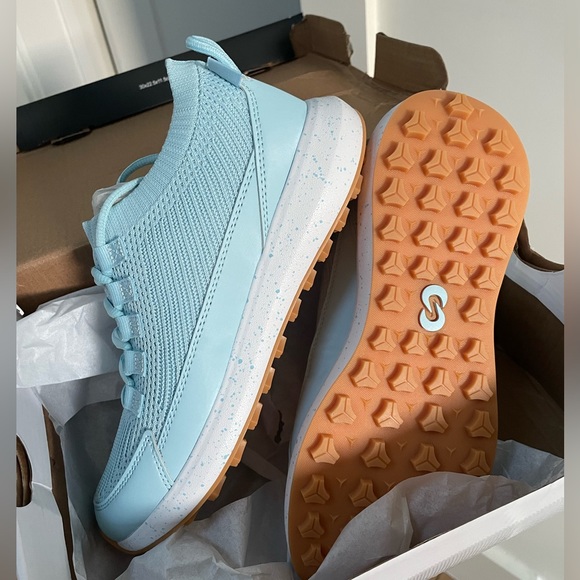 stroll Shoes - NEW NIB Stroll Light Blue Women’s Golf Shoes size 8